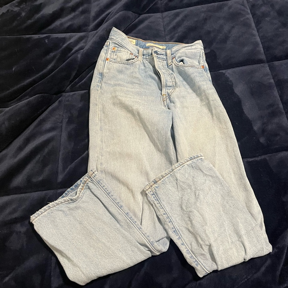 Levi’s Ribcage Straight Jeans - Picture 5 of 7
